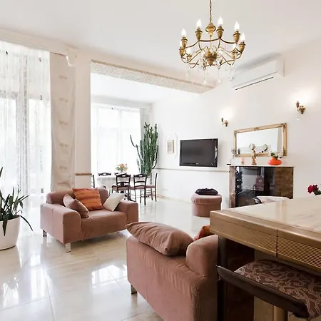 Lux Private House Near Arcadia Odessa