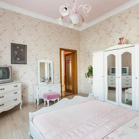 Lejlighed Lux Private House Near Arcadia Odessa