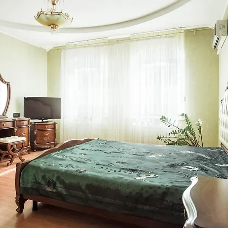 Lux Private House Near Arcadia Odessa