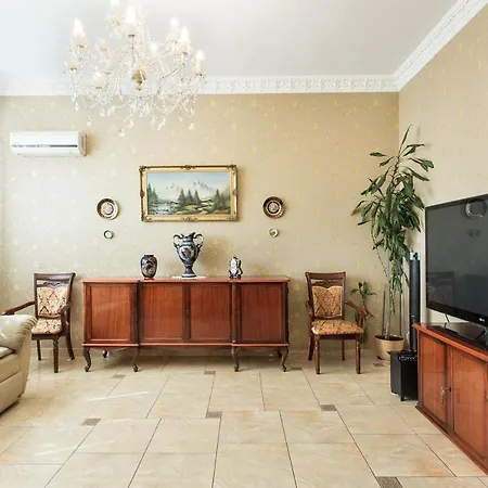 Lux Private House Near Arcadia *